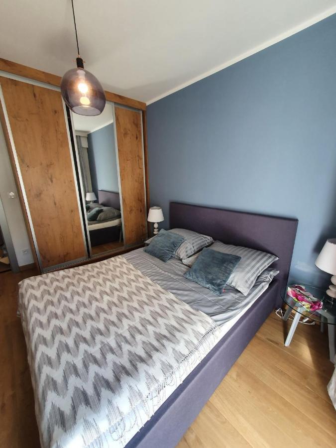 Apartamenty Via Marina Breslavia Esterno foto