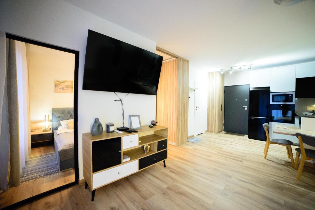 Apartamenty Via Marina Breslavia Esterno foto